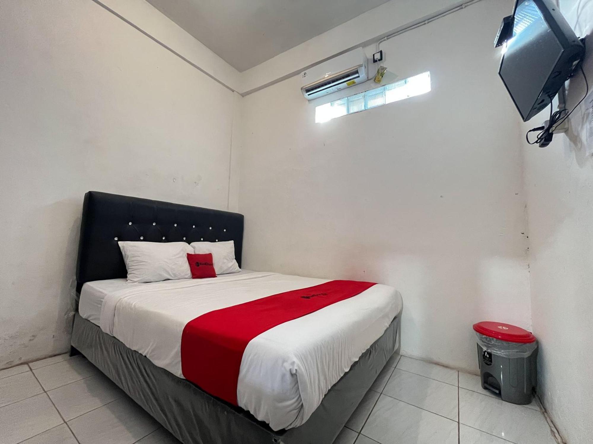 Reddoorz Syariah At Falisha Umy Ngabean Εξωτερικό φωτογραφία