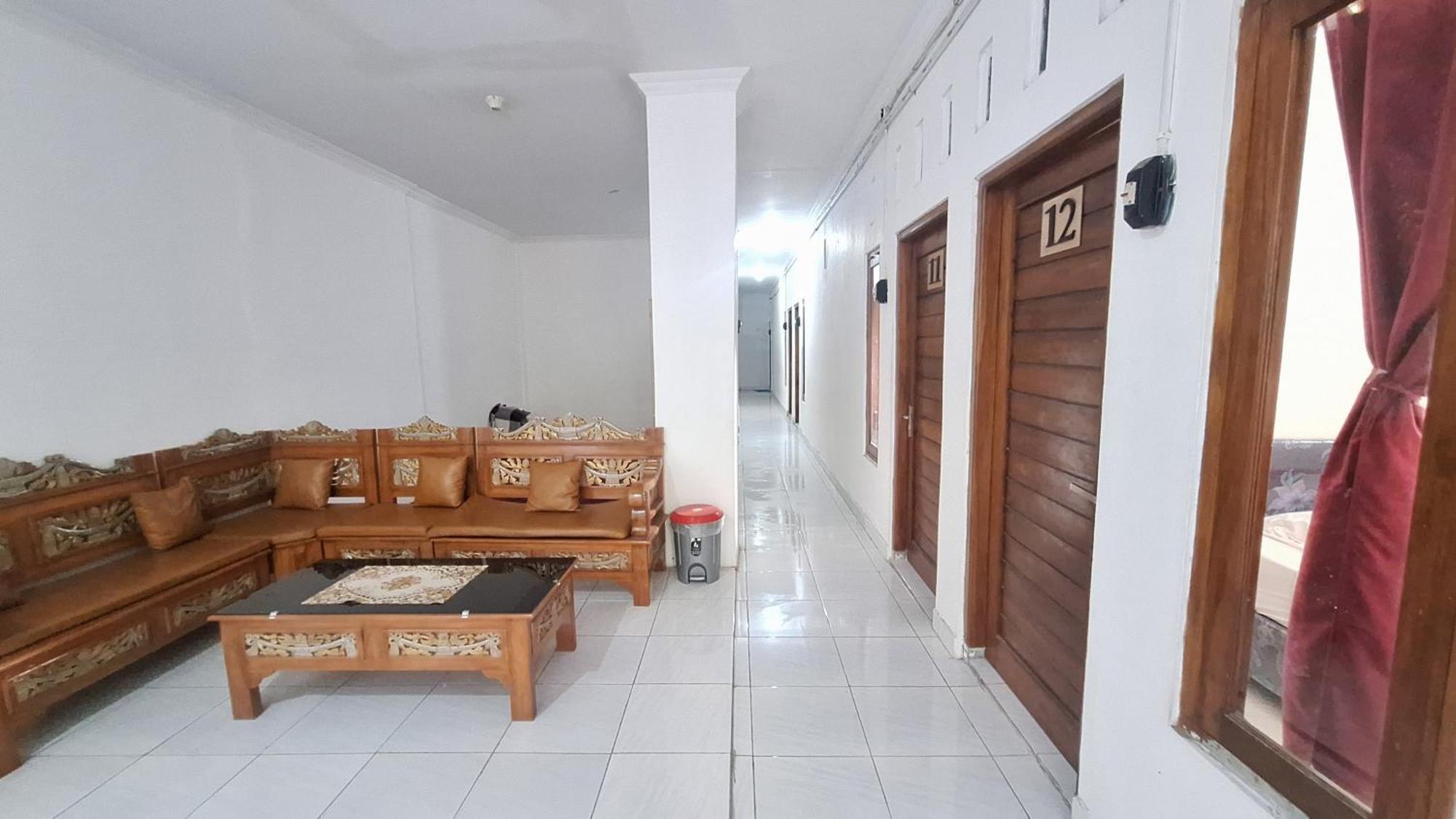 Reddoorz Syariah At Falisha Umy Ngabean Εξωτερικό φωτογραφία