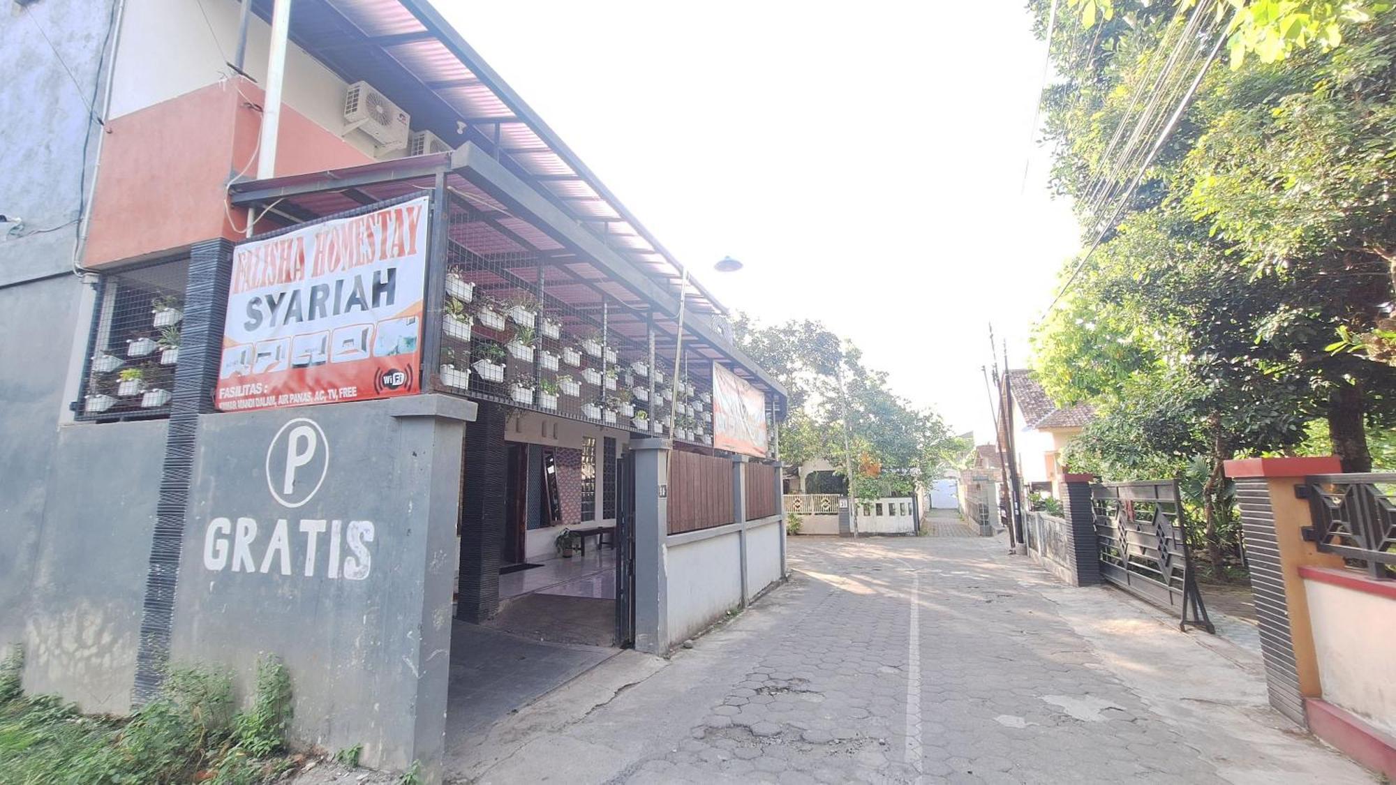 Reddoorz Syariah At Falisha Umy Ngabean Εξωτερικό φωτογραφία